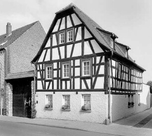 Flörsheim, Hauptstraße 12