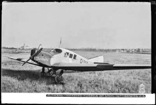 Flugplatz Dresden-Kaditz, Junkers-Verkehrsflugzeug der Sächsischen Luftverkehrs-AG