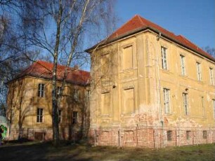 Schwante, Oberkrämer, Schlossweg 5