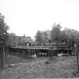 Stadtmühlenwehr : Spremberg. Stadtmühlenwehr, Wehranlage über die Spree