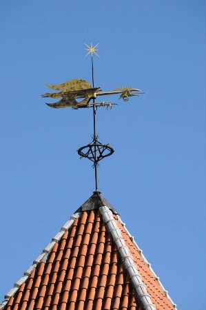 Wetterfahne : Historische Wetterfahne auf einem Stadtmauerturm an der Gasse Pikk Jalg. Aufgenommen im April 2008. Foto Uwe Gerig