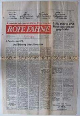 Letzte Ausgabe der linksradikalen Wochenzeitung "ROTE FAHNE" zum 3. Parteitag der KPD mit dem Beschluss zur Auflösung