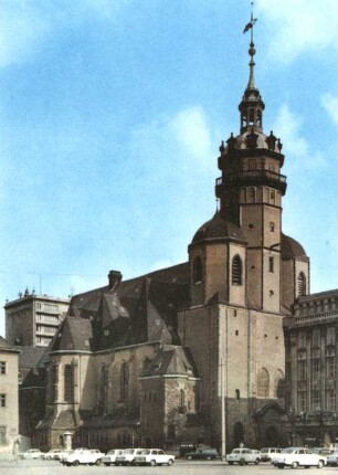 Leipzig, St. Nikolaikirche : Chorraum 14. Jh., Schiff 1526, Turm 1731 vollendet