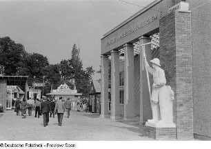 Deutsche Handelszentrale Chemie