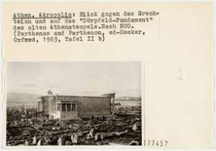 Athen: Blick gegen das Erechtheion und auf das "Dörpfeld-Fundament" des alten Athenatempels (Diakartei)
