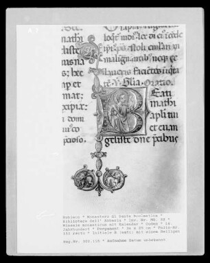 Missale monasticum mit Kalendar — Initiale B (eati) mit einem Heiligen, Folio 153 recto