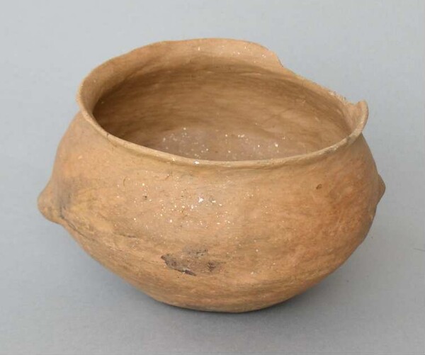 Clay vessel