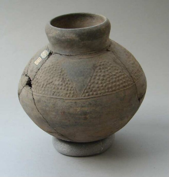 Clay vessel