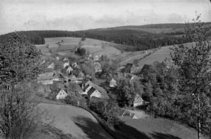 Steinbach Oberdorf mit Kämmel : Blick zum Kämmel und Steinbachzufluß (re.) mit Planieweg