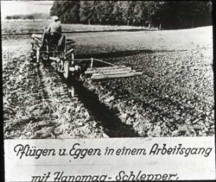 Anhängebeetpflug mit Egge gekoppelt im Einsatz