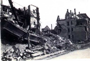 Zerstörungen Zweiter Weltkrieg. Körnerstraße
