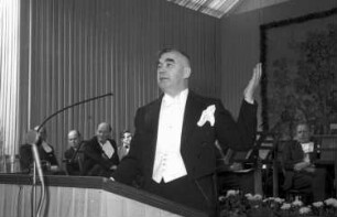Lörrach: Vorstand und Direktor Hans Stössel