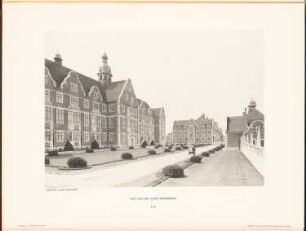 Irrenhaus, Berlin-Buch: Ansicht Platz vor dem Verwaltungsgebäude (aus: Neubauten der Stadt Berlin, Bd. VII, 1908)