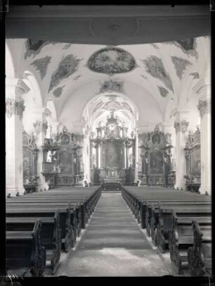 Dominikaner-Kirche; Innen nach Osten