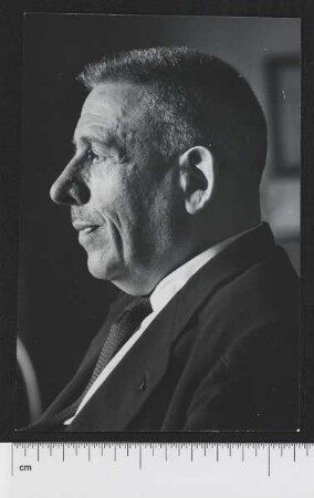 Porträtaufnahme Francis Poulenc