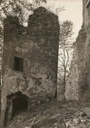 Burg Scharfenstein, Ruine des Treppenturms