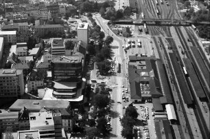 Freiburg: Hauptbahnhof, Bismarckallee, von Norden