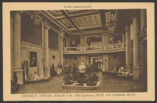 Ansichtskarte Ausstellungssaal im Kaufhaus "Heinrich Jordan", Markgrafenstraße 85-88