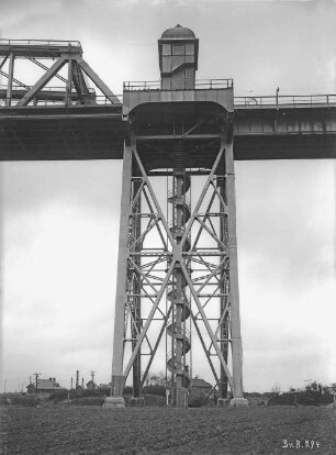 Bau der Hochbrücke Rendsburg/Nord-Ostsee-Kanal