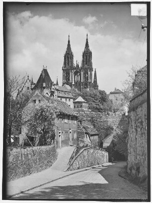 Meißen. Hohlweg,Dom, Schlossbrücke und Burgtor