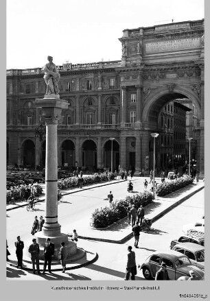 Piazza della Repubblica, Florenz