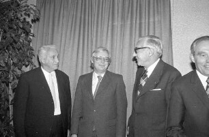 40jähriges Jubiläum der Geschäftsführung von Dr. Willmar Schwabe und Dr. Wolfgang Schwabe bei der Arzneimittelfirma Willmar Schwabe