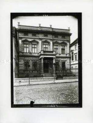 Außenansicht des Landratsamts der Stadt Nauen