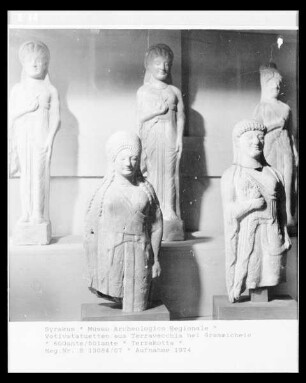 Votivstatuetten aus Terravecchia bei Grammichele