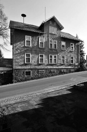 Ehem. Schule (Schule); Ulrichstein, Hauptstraße 9