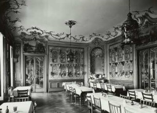 Niederwiesa Lichtenwalde. Schloss Lichtenwalde (1722/1726, 1905/1906 Wiederaufbau nach Brand; G. Frölich). Chinesisches Zimmer