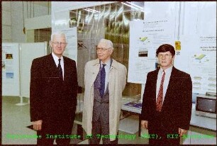 Besuch von Prof. Hans Leussink (ehemaliger Bundesminister für Bildung und Wissenschaft) am Forschungszentrum Karlsruhe (FZK)