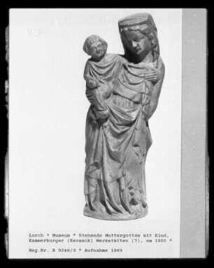 Stehende Muttergottes mit Kind