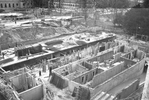 Bau der Tiefgarage am Friedrichsplatz
