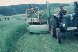 Fotografie: Futtererntetechnik, Grünfutter, Schlegelfeldhäcksler