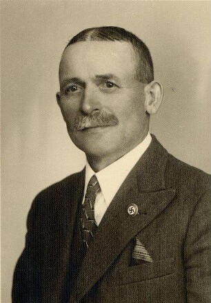 Die Mitglieder des Stadtrats der Residenzstadt Karlsruhe. Born, Karl. Stadtrat 01.04.1938