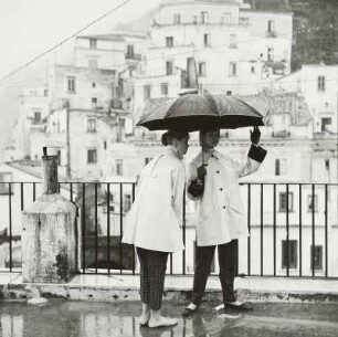 Modeaufnahme, Modelle Eleanor Rowley und Dolores Hawkins