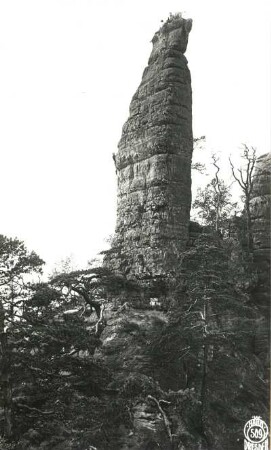 Sächsische Schweiz, Schrammsteine. Tante. Seilschaft Hans Geiger am Alten Weg (V)