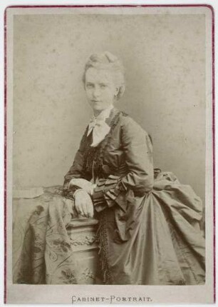 Hahn, Marie von, geb. Baronesse von Manteuffel-Szoege