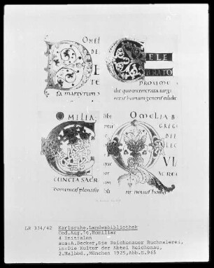 Homiliarium — Vier Initialen: D, C, C und Q