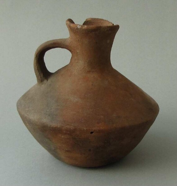 Clay vessel