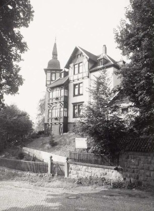 Villa, Lauter (Sachsen)