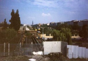 Grenzanlagen auf der Eisenbahnbrücke am Görlitzer Park