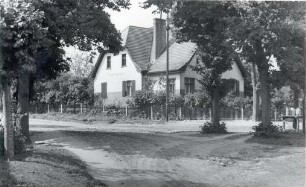 Schule in Kahnsdorf (Niederlausitz) : Šula we Wóškalawje (Delnja Łužica)