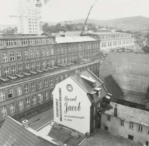 Blick über die Krautgasse mit ehem. Zeiss-Fabrikgebäuden