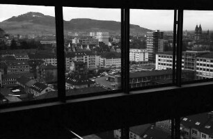 Freiburg: Ausblick vom Treppenhaus des 9. Stockwerks