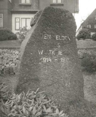 Deutschneudorf. Gedenkstein für die Gefallenen des 1. Weltkrieges