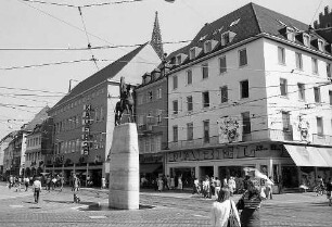 Freiburg i. Br.: Neu aufgestellter Bertoldsbrunnen