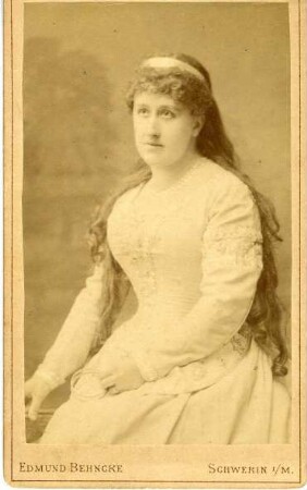 Galfy, Hermine (1856?-1933)