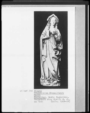 Statue