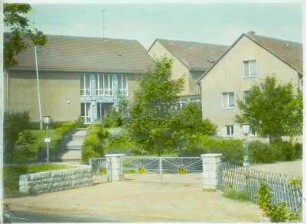Langenhennersdorf, Betriebsberufsschule (BBS) des VEG Langenhennersdorf. Außenansicht